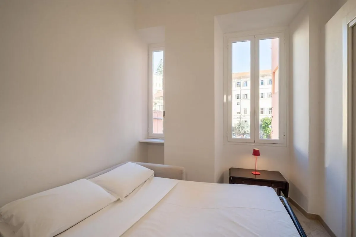 -Zia Anna-Apartment In The Heart Of Sanremo